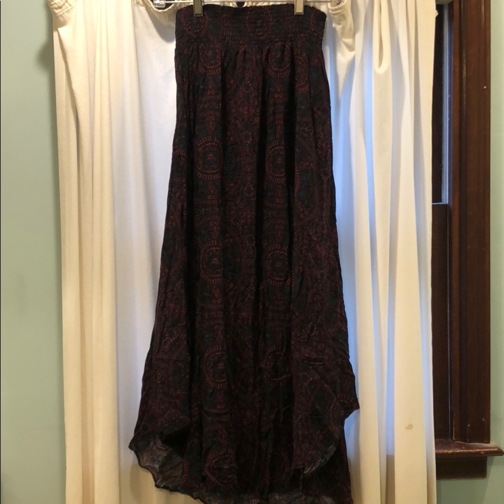 American Eagle Outfitters flowy skirt